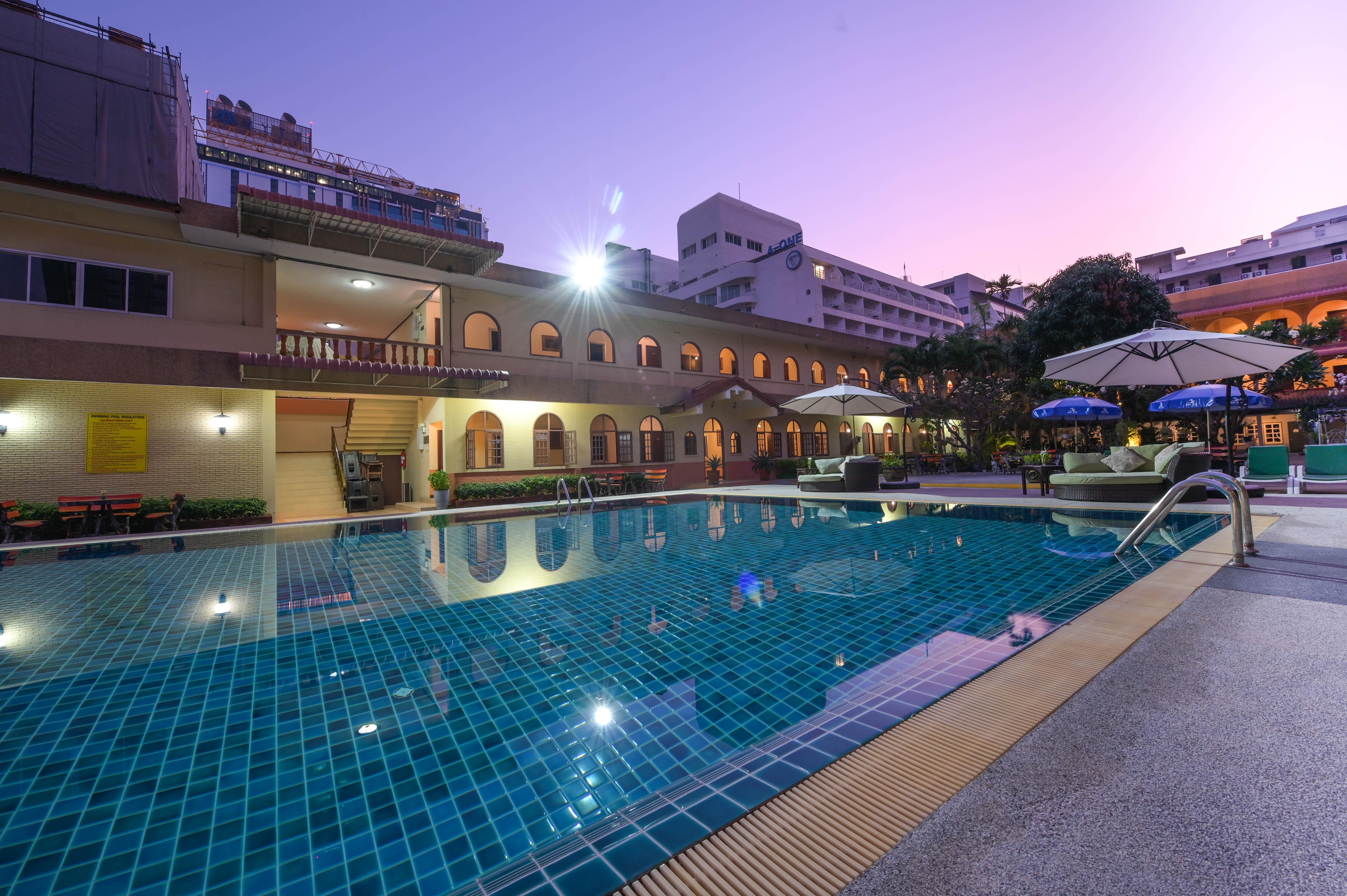 S Lodge Pattaya Formally Sabai Lodge Ngoại thất bức ảnh