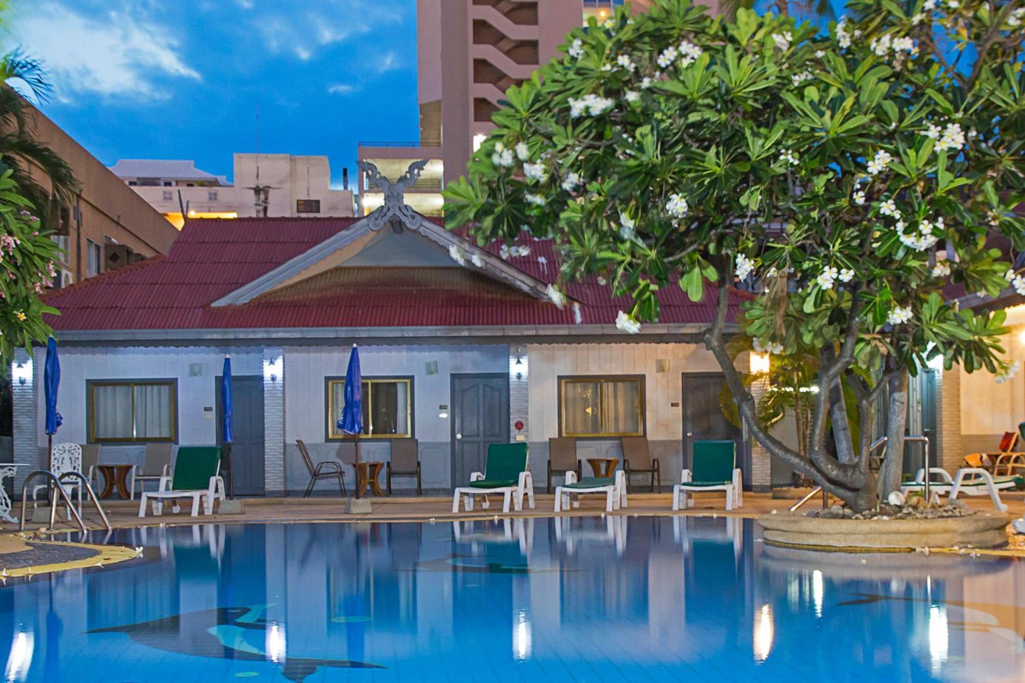 S Lodge Pattaya Formally Sabai Lodge Ngoại thất bức ảnh