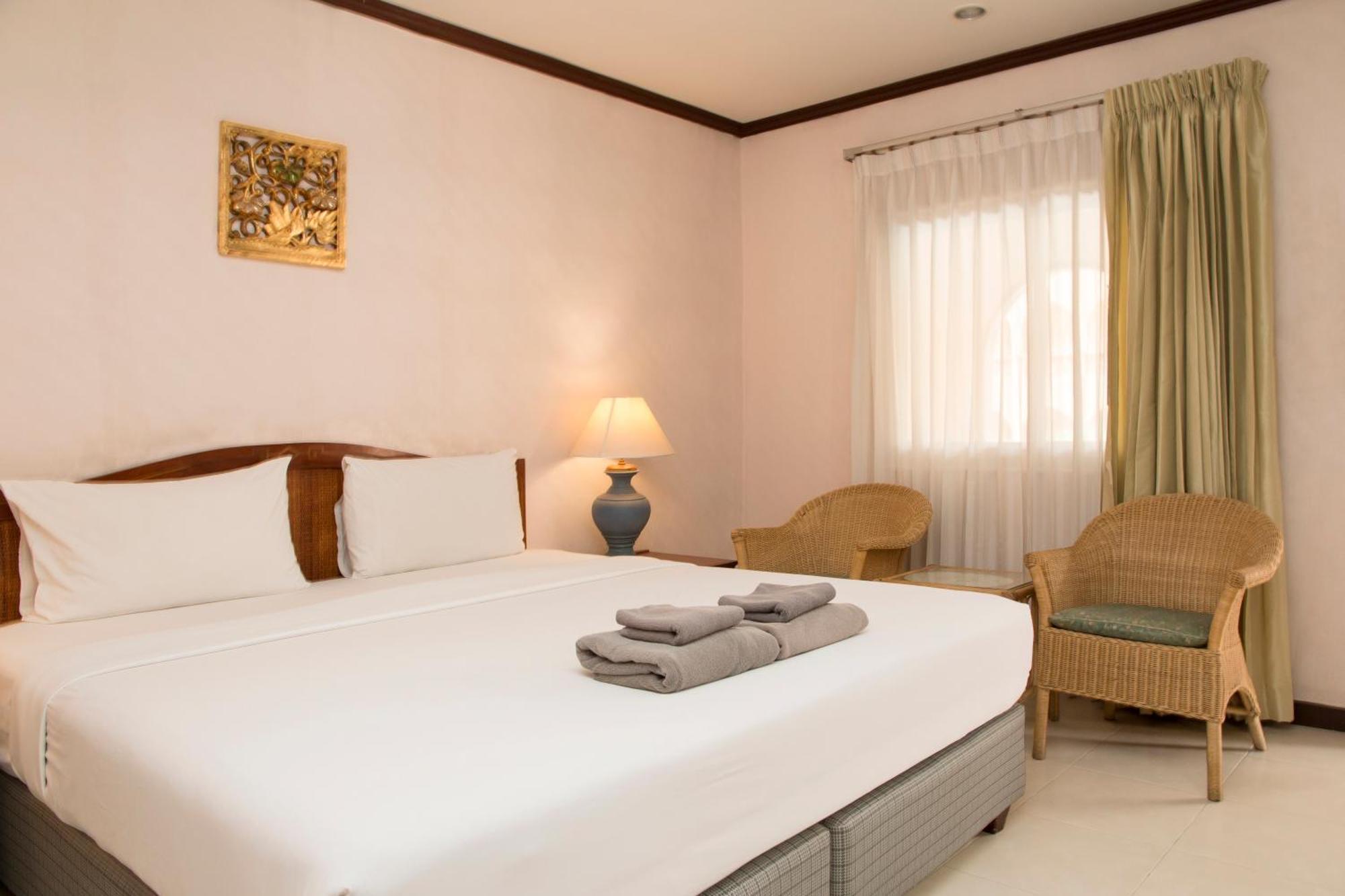 S Lodge Pattaya Formally Sabai Lodge Ngoại thất bức ảnh