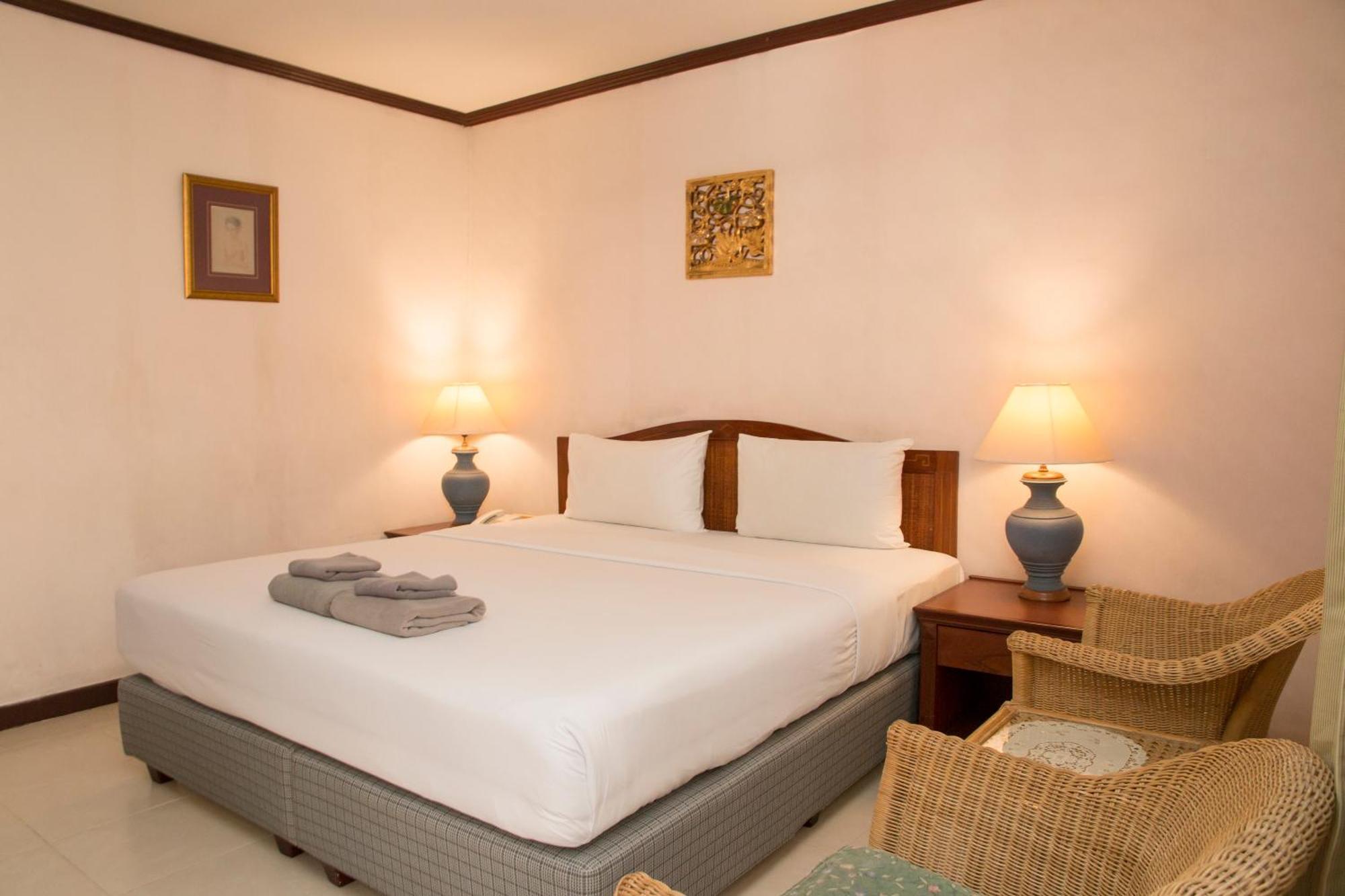 S Lodge Pattaya Formally Sabai Lodge Ngoại thất bức ảnh